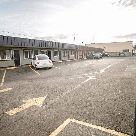 Pacific Inn クレセントシティ エクステリア 写真